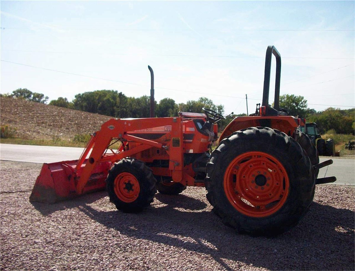 KUBOTA L3750 USZCZELKA GŁOWICY